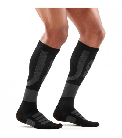 Skarpety męskie Skins Essentials Men's Active Compression czarno-grafitowe ES0001937 0050